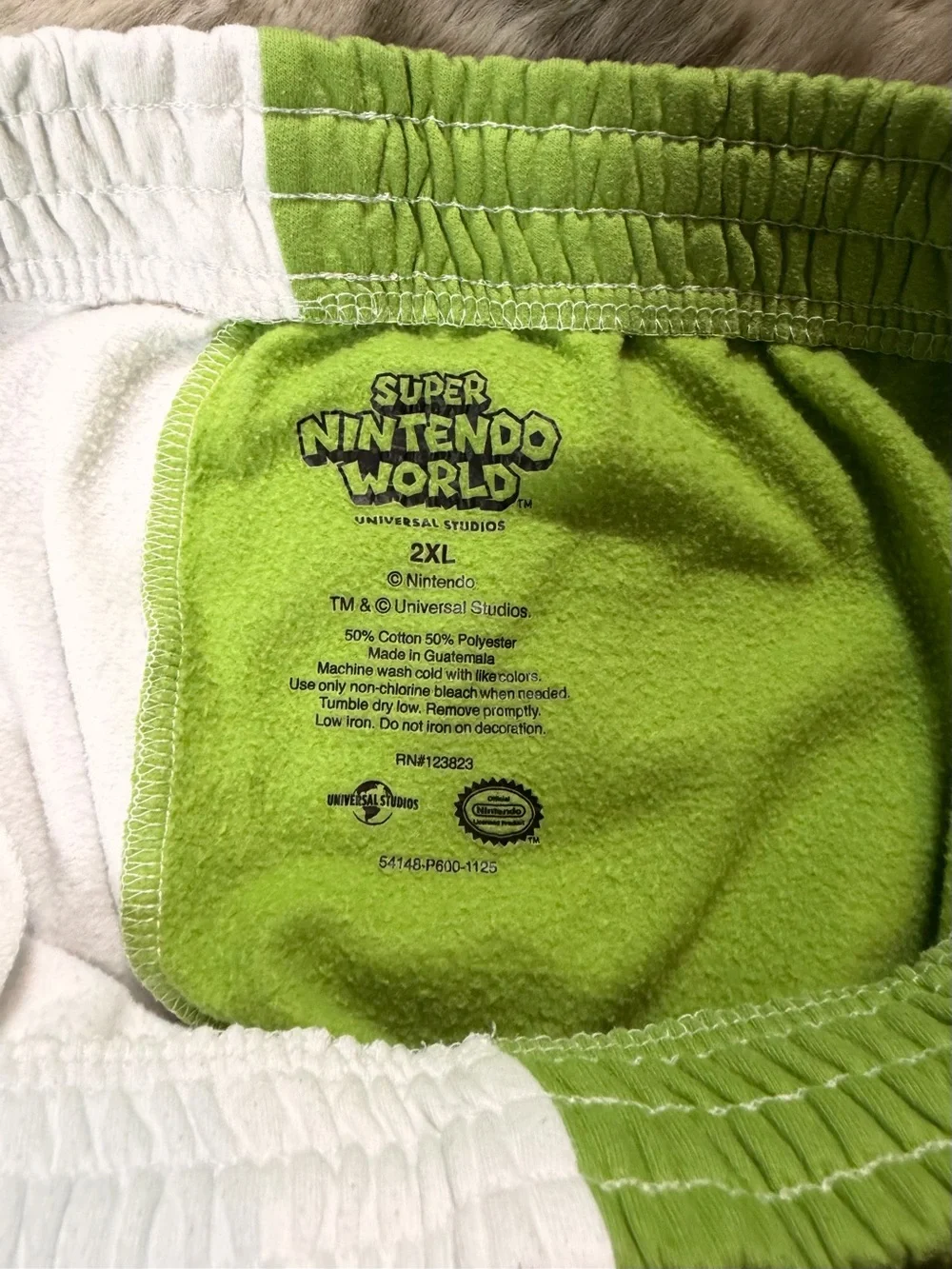 Universal Studio Super Nintendo Split-Panel Yoshi Egg Sweat Shorts - Adult 2XL